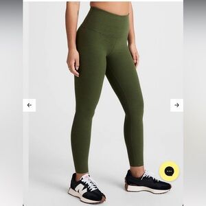 Beyond Yoga Caught in The MIDI High Waisted Leggings Size Large